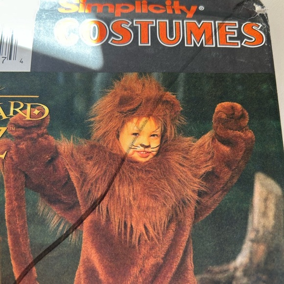 4/$50 Simplicity 7825 Brown Lion Costume for Kids wizard of oz sew pattern 🪡 - Picture 3 of 6